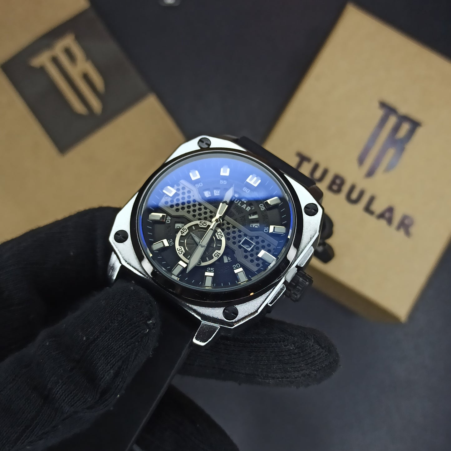 Tubular Square Dial Watch For Men's | Downsecond