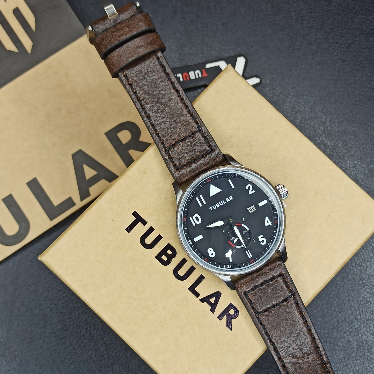 Tubular Watch For Men's | Downsecond