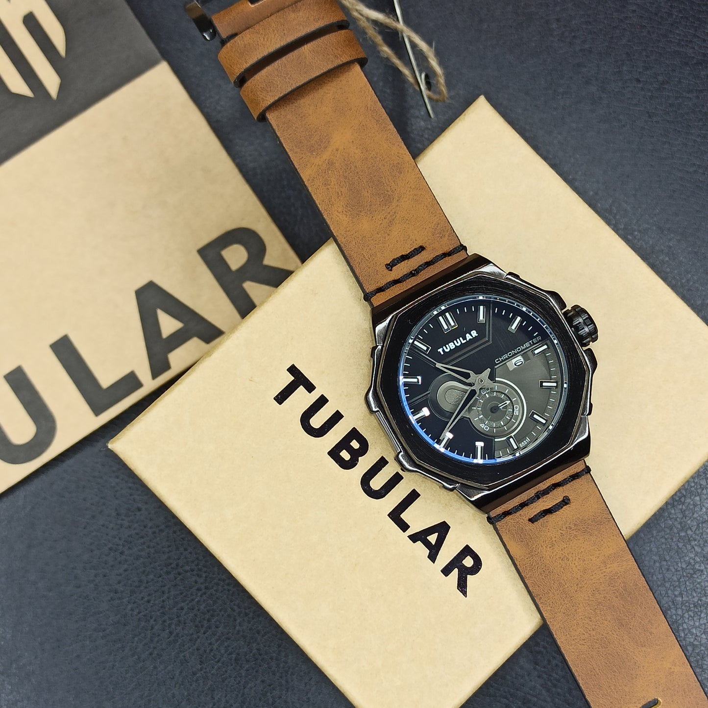 Tubular Watch For Men's | Downsecond