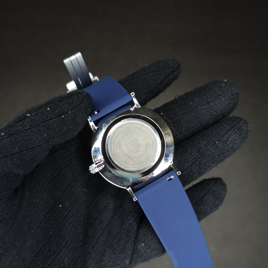 Universe Point Watch | Blue Rubber Strap | Magnetic Lock