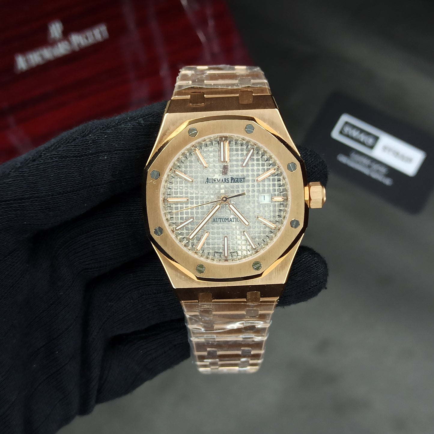 AP Auto | Rose Gold | Silver Grey Box Dial | Audemars Piguet