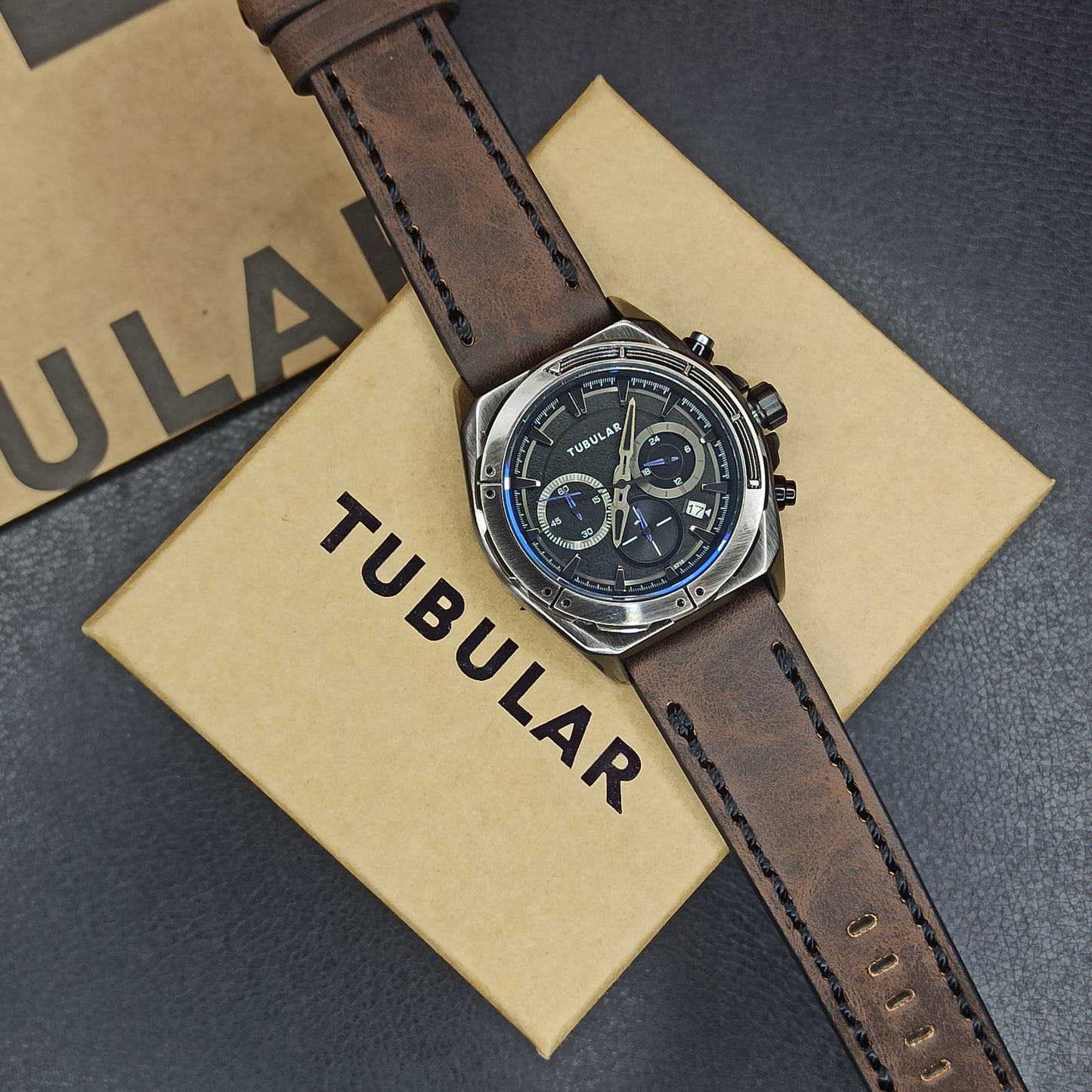 Tubular Chrono Watch For Men's