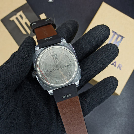 Tubular Square Dial Watch For Men's | Downsecond