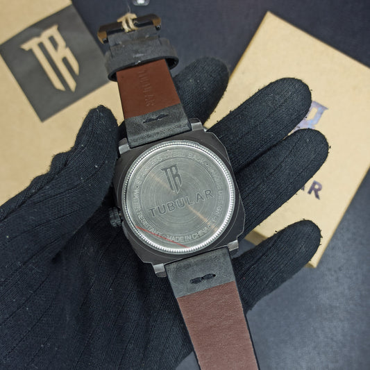 Tubular Square Dial Watch For Men's | Downsecond