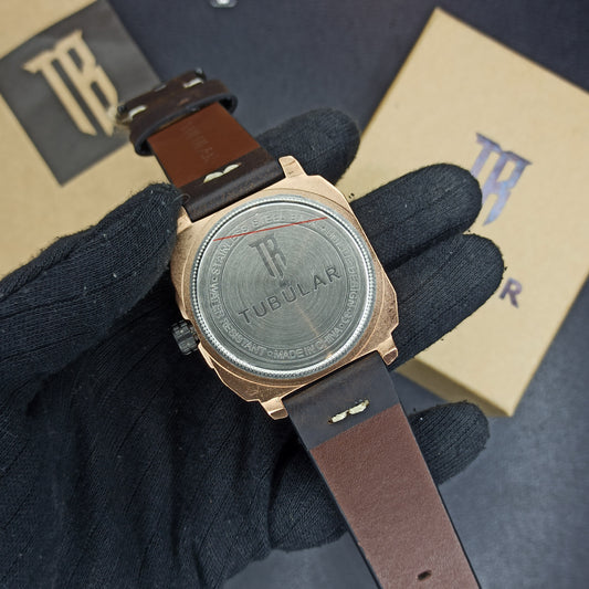 Tubular Square Dial Watch For Men's | Downsecond